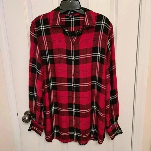 Chaps Ladies Red Plaid Shirt Medium Blouse Lightweight Red Black White Tunic - Picture 13 of 14